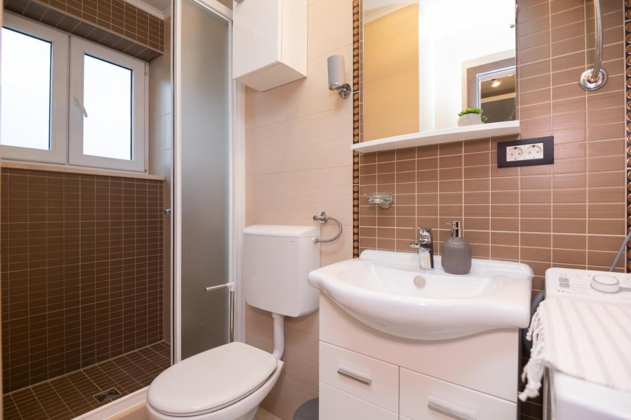 Ante Apartment